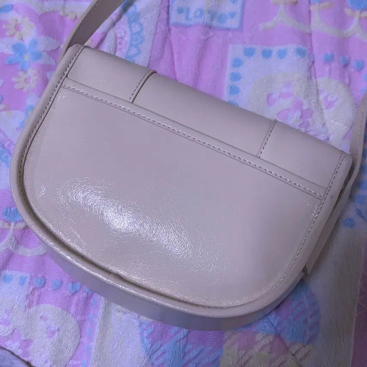 [BUNJANG] Mongde Mongde Half Moon Mini Bag / 몽드몽드 하프문 미니백
