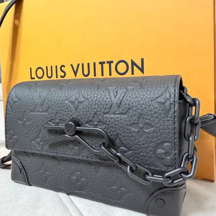 [BUNJANG] Louis Vuitton Steamer Crossbody Bag / 루이비통 토뤼옹 스티머 크로스백