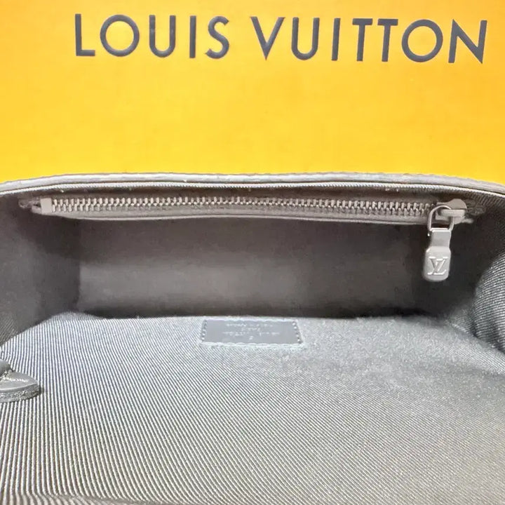 [BUNJANG] Louis Vuitton Steamer Crossbody Bag / 루이비통 토뤼옹 스티머 크로스백