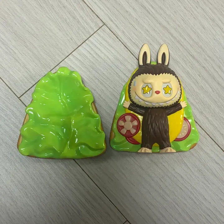 [BUNJANG] Popmart Labubu Sandwich Figure / 팝마트 수상한 편의점 라부부 샌드위치