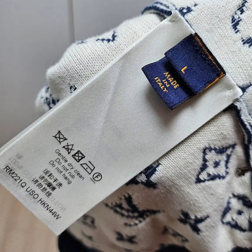 [BUNJANG] Louis Vuitton Monogram Gradient Knit Sweater / 루이비통 모노그램그라디언트맨투맨니트L사이즈