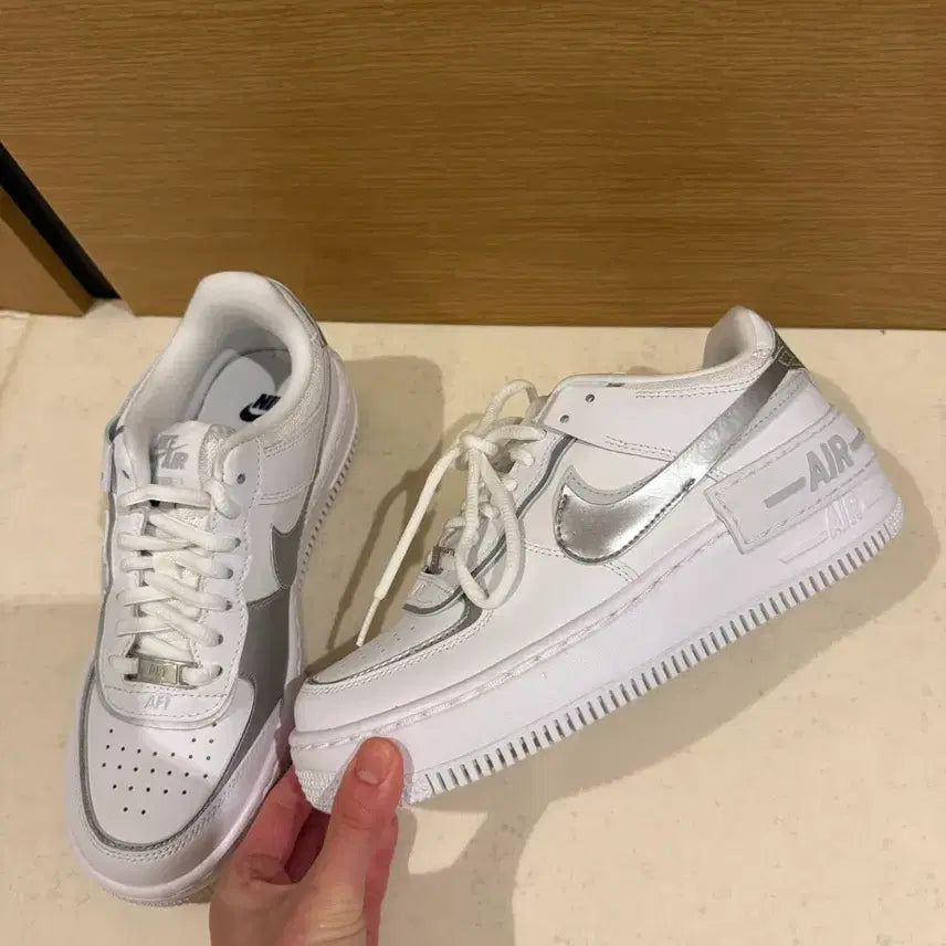 [BUNJANG] Nike Air Force 235 Sneakers / 나이키 에어포스 235 (새상품)