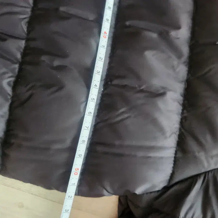 [BUNJANG] Mountainia Lightweight Down Padded Jacket (Size 100) / 마운티아.  기본 경량다운패딩 100싸이즈