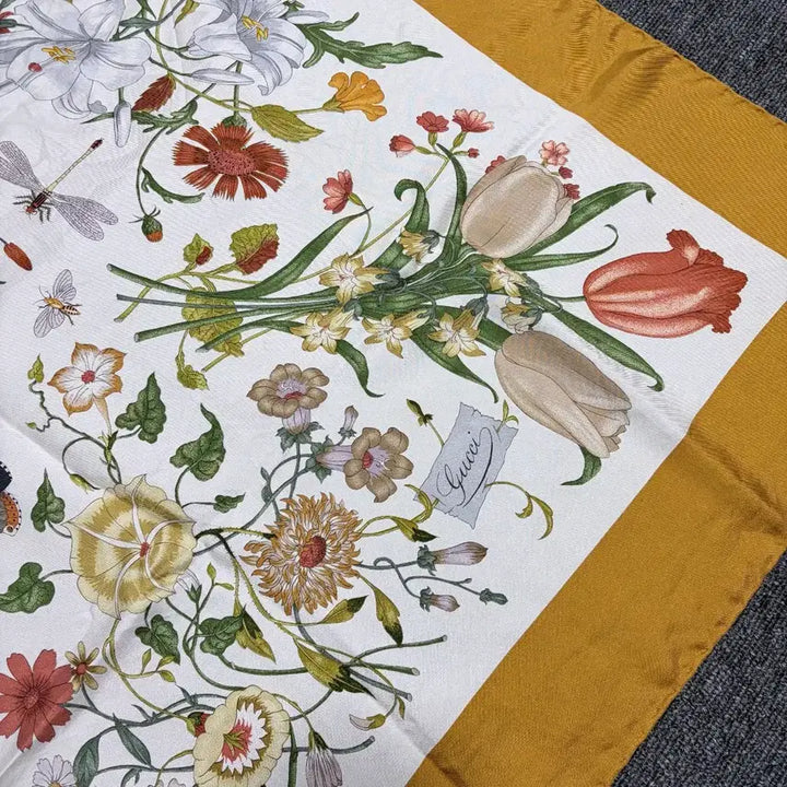 [BUNJANG] Gucci Flora Printed Silk Scarf / 구찌 플로라 프린팅 실크 스카프