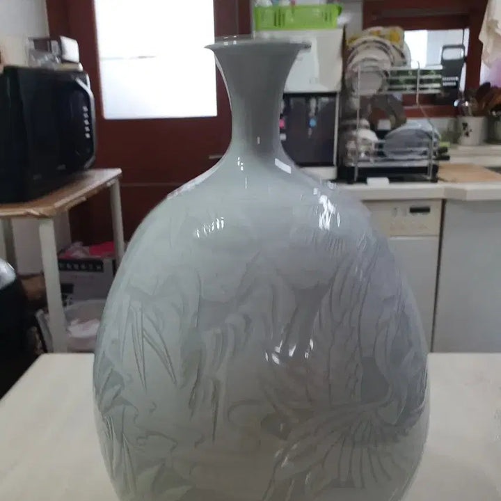 [BUNJANG] Taekwang Ceramic Park Soo Jae Masterpiece Celadon Porcelain Vase / 태광도예 박수재 명장 장생 운학문 백자 앵꼬병