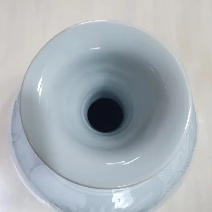 [BUNJANG] Taekwang Ceramic Park Soo Jae Masterpiece Celadon Porcelain Vase / 태광도예 박수재 명장 장생 운학문 백자 앵꼬병