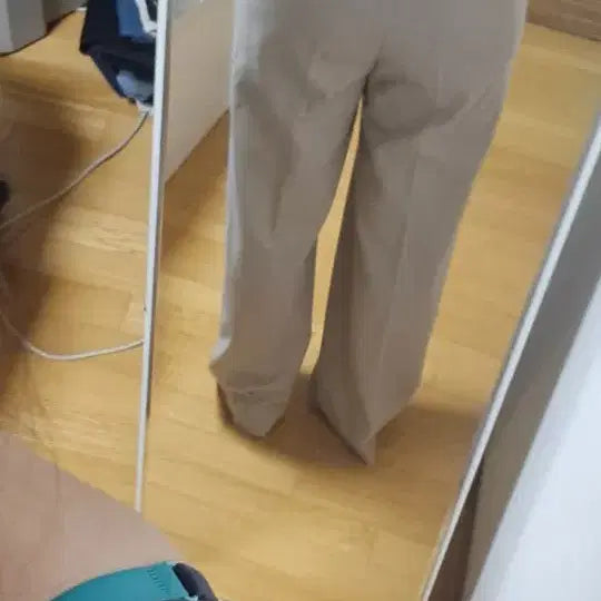 [BUNJANG] Beige Fleece Pants (Size 28) / 베이지색 기모  바지 28