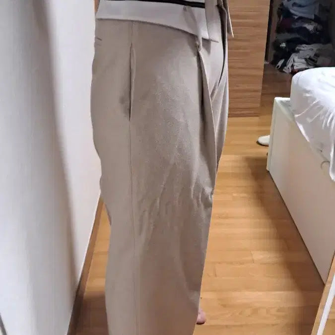 [BUNJANG] Beige Fleece Pants (Size 28) / 베이지색 기모  바지 28