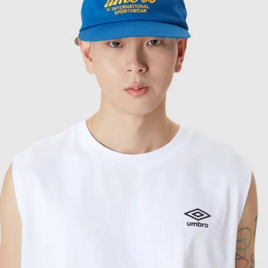 [SOLD OUT] 엄브로 블루 스냅백 볼캡