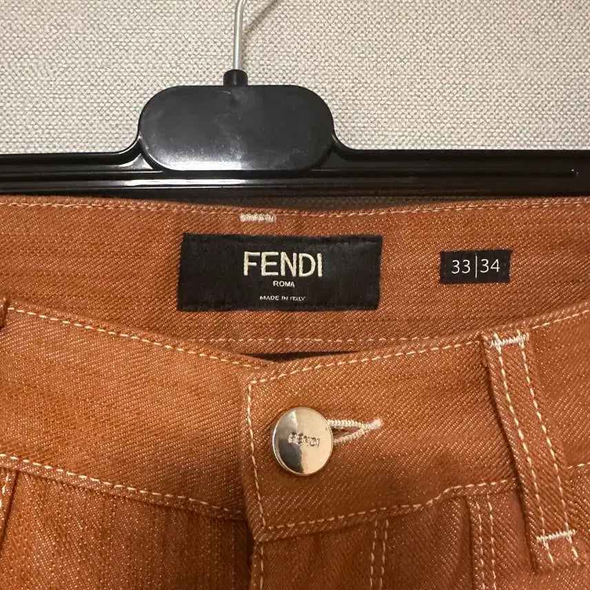 [BUNJANG] Fendi High Waist Denim 33 / 펜디 하이웨스트 데님 33