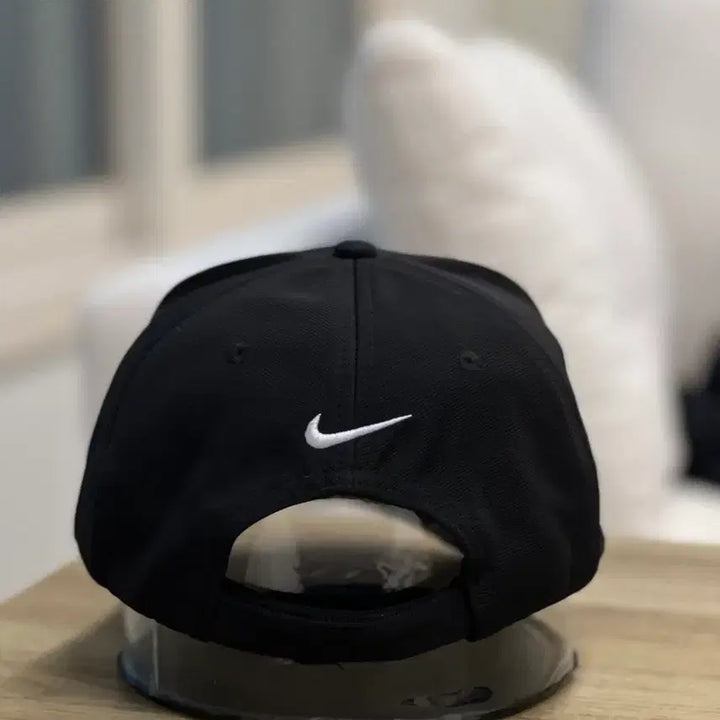 [BUNJANG] Nike Swoosh Black Ball Cap / 나이키 골프 스우시 볼캡 블랙
