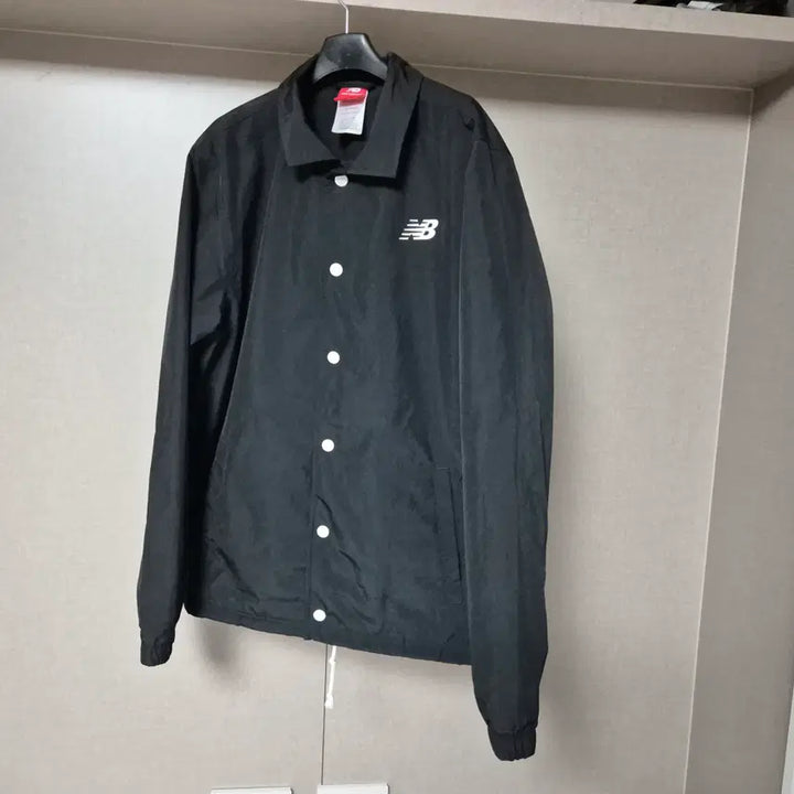 [BUNJANG] New Balance Men's Classic Coach Jacket / L)뉴발란스(New Balance) 남성 클래식 코치 재킷
