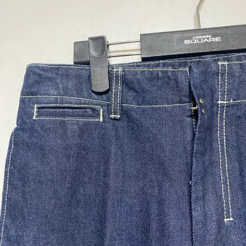 [SOLD OUT] [SATUR] 세터 포켓 디테일 레직기 데님팬츠 M사이즈