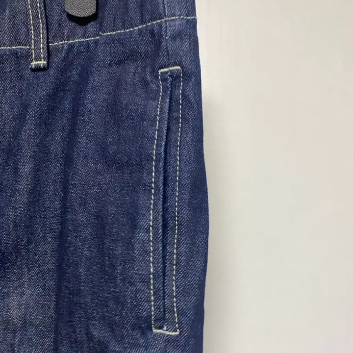 [SOLD OUT] [SATUR] 세터 포켓 디테일 레직기 데님팬츠 M사이즈