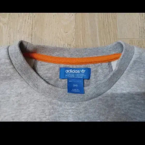 [BUNJANG] Adidas Originals Fleece Sweatshirt Grey / 새상품) 아디다스 오리지널스 기모 맨투맨 90