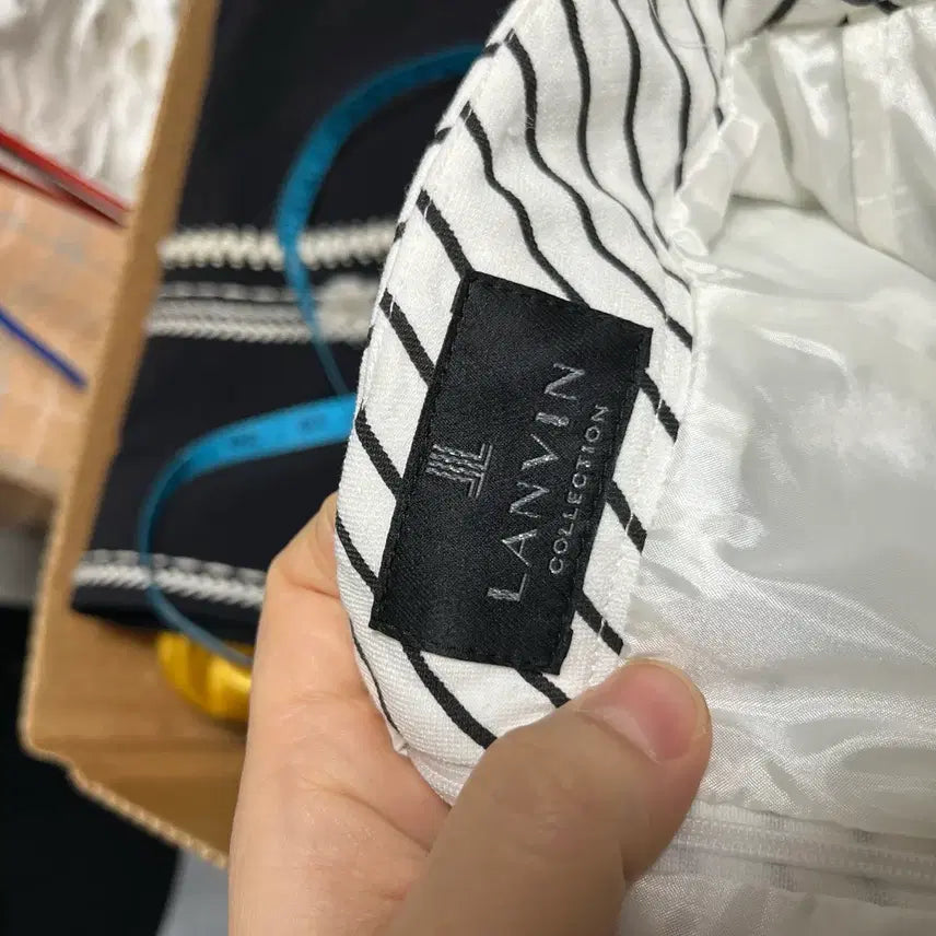 [BUNJANG] Lanvin Striped Flare Long Skirt / 랑방 마 혼방 스트라이프 패턴 플레어 롱 스커트 61