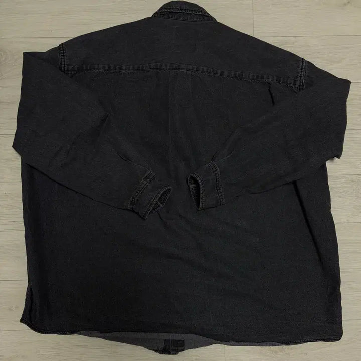 [BUNJANG] Lapillus Black and White Shirt / 라퍼지스토어 흑청 남방 팝니다-L