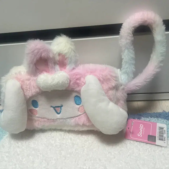 [BUNJANG] Sanrio Cinnamoroll Gradient Square Pouch / 산리오 시나모롤 사각파우치 그라데이션