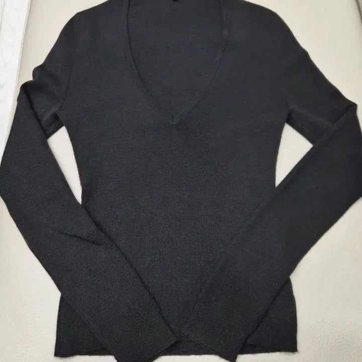 [BUNJANG] GUCCI Cashmere V-Neck Long Sleeve T-Shirt / GUCCI 구찌 정품 여성 V넥 캐시미어 진그레이 긴팔 티셔츠
