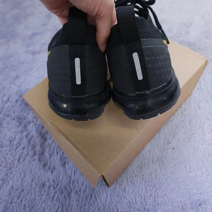 [BUNJANG] Nike Air VaporMax Flyknit 2 Sneakers / [260] 나이키 베이퍼맥스 플라이니트 2 운동화
