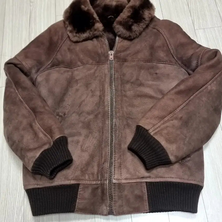 [BUNJANG] 80s Commandr Suede Brown Leather Jacket (Size 100) / 80s commandr스웨이드브라운 b-6 무스탕 가죽 자켓(100)
