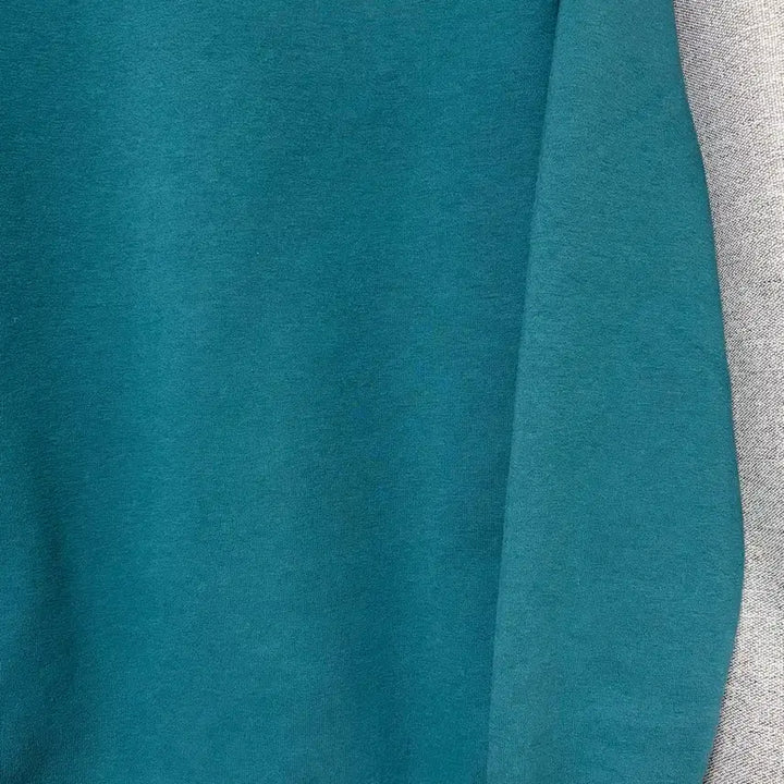[BUNJANG] Tommy Hilfiger Small Logo Green Sweatshirt / 타미진스 스몰 로고 그린 맨투맨 S