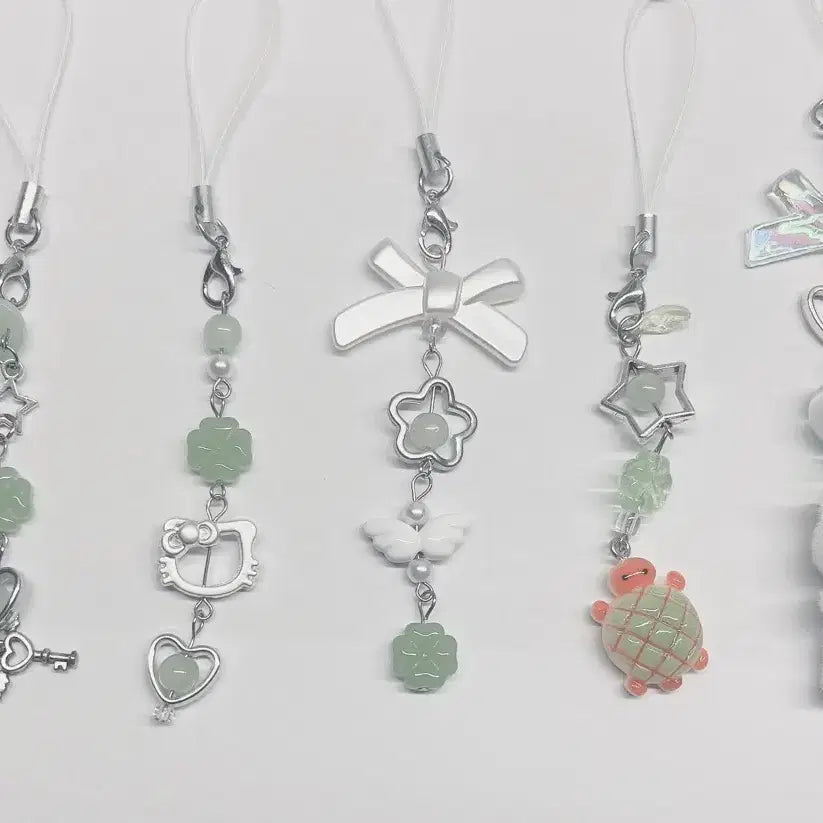 [BUNJANG] Lucky Charm Keyring Mystery Box / 행운 키링 랜박 :D