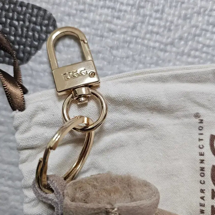 [BUNJANG] Authentic UGG Accessory Keyring / 정품 어그 악세서리 키링 미사용