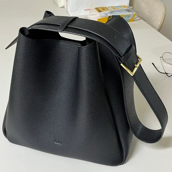 [SOLD OUT] 에임에이지 스튜디오_N 시애틀 미디엄 블랙