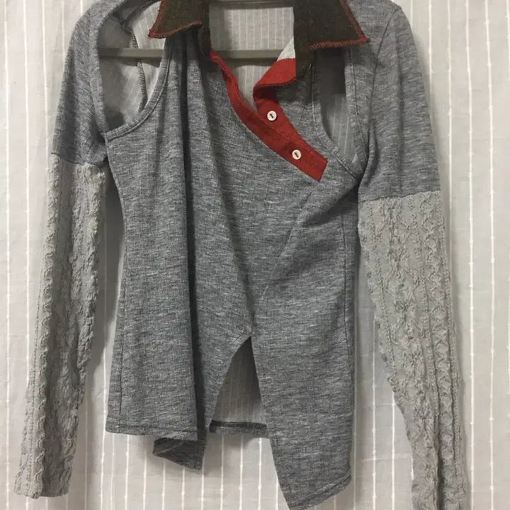 [BUNJANG] Kyo Diagonal Cutout Block Collar T-shirt / kyo 쿄 다이애그널 컷아웃 블록 카라티