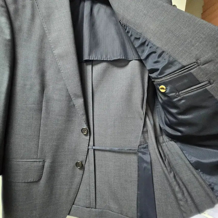 [BUNJANG] Maestro Charcoal Gray Suit / (새상품) 마에스트로 차콜그레이 수트(정장)