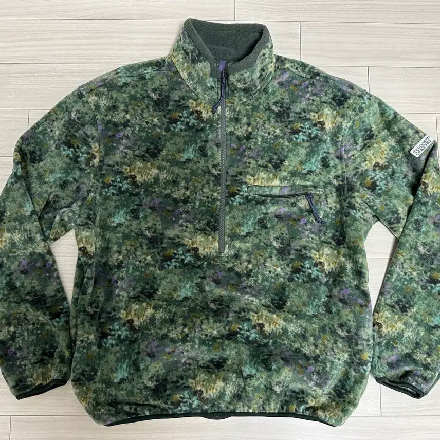 [BUNJANG] thisisneverthat Fleece Pullover Floral / 디스이즈네버댓 플리스 풀오버 플로럴