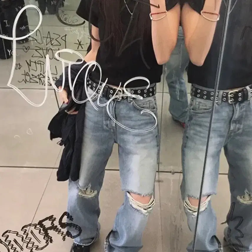 [BUNJANG] Weakness Milk Damage Wide Denim Pants / 위크어스 밀크 데미지 와이드 데님