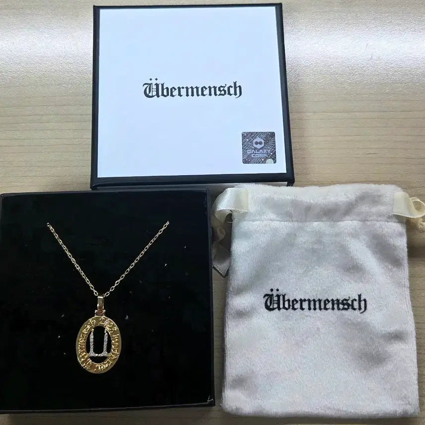 [SOLD OUT] 지드래곤 위버맨쉬 지르코니아 큐빅목걸이