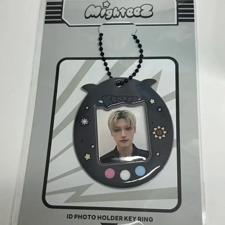 마이티즈 에이티즈 우영 포토홀더 키링 미개봉