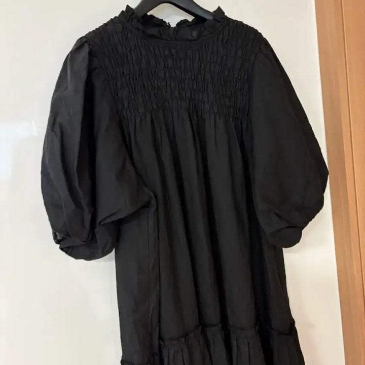 [BUNJANG] Wicomo Daisy Linen Dress - Black S / 위꼬모 데이지 원피스 린넨100% 드레스 하객룩 출근룩 올드머니룩 결혼식