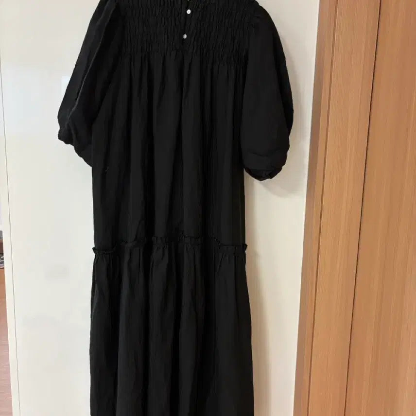 [BUNJANG] Wicomo Daisy Linen Dress - Black S / 위꼬모 데이지 원피스 린넨100% 드레스 하객룩 출근룩 올드머니룩 결혼식