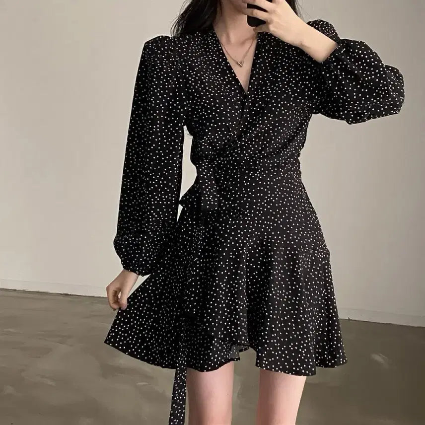 [BUNJANG] Black Dot Wrap Mini Dress / (새상품) 블랙 도트 랩 미니 원피스