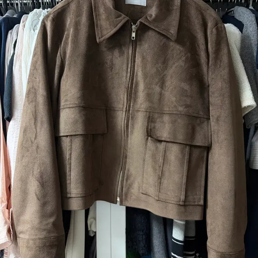 [BUNJANG] Beni Away Big Pocket Suede Short Jumper / 벤어웨이 빅포켓 스웨이드 숏 점퍼