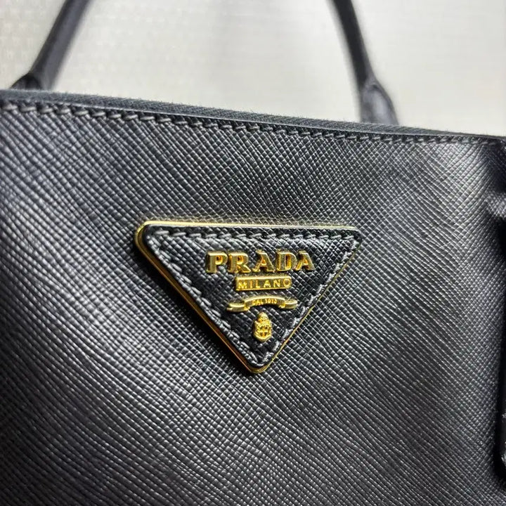 [BUNJANG] Prada Saffiano Leather Tote Bag Black / 프라다 토트백