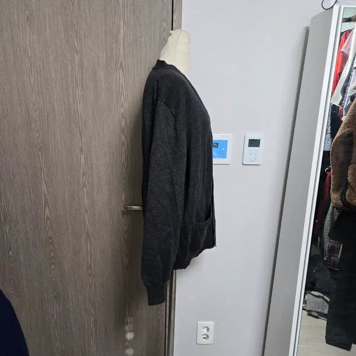 [BUNJANG] Gianfranco Ferre Basic Knit Cardigan / 지안프랑코페레 기본 니트 가디건