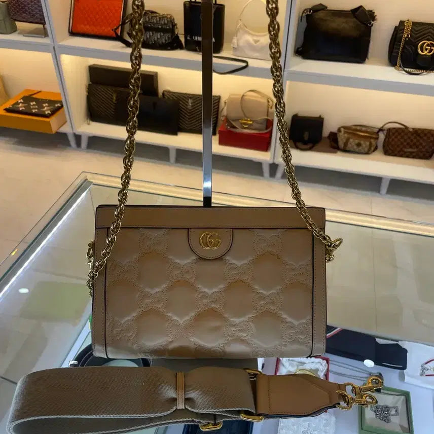 [BUNJANG] Gucci Marmont Matelassé Leather Shoulder Bag / [정품] 구찌 마몽 마트라세 레더 숄더백