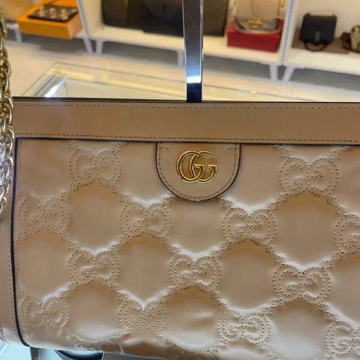 [BUNJANG] Gucci Marmont Matelassé Leather Shoulder Bag / [정품] 구찌 마몽 마트라세 레더 숄더백