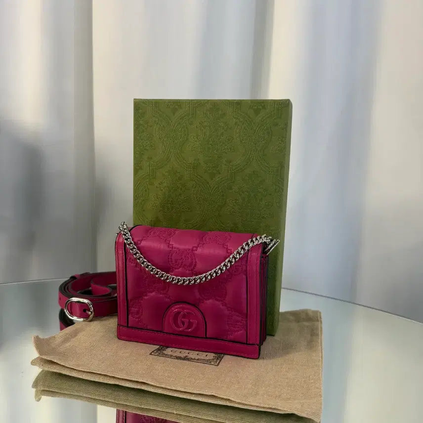 [BUNJANG] Gucci GG Matelasse Mini Crossbody Bag / [더스트 구성] 구찌 GG 마틀라세 미니 크로스백 723777