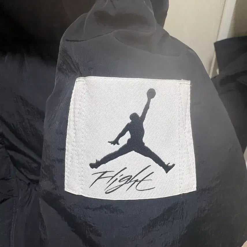 [BUNJANG] Nike Jordan Essential Statement Padded Jacket / 나이키 조던 에센셜 스테이트먼트 패딩 S