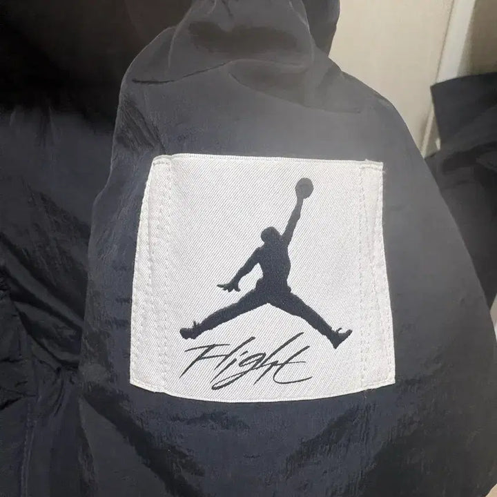 [BUNJANG] Nike Jordan Essential Statement Padded Jacket / 나이키 조던 에센셜 스테이트먼트 패딩 S