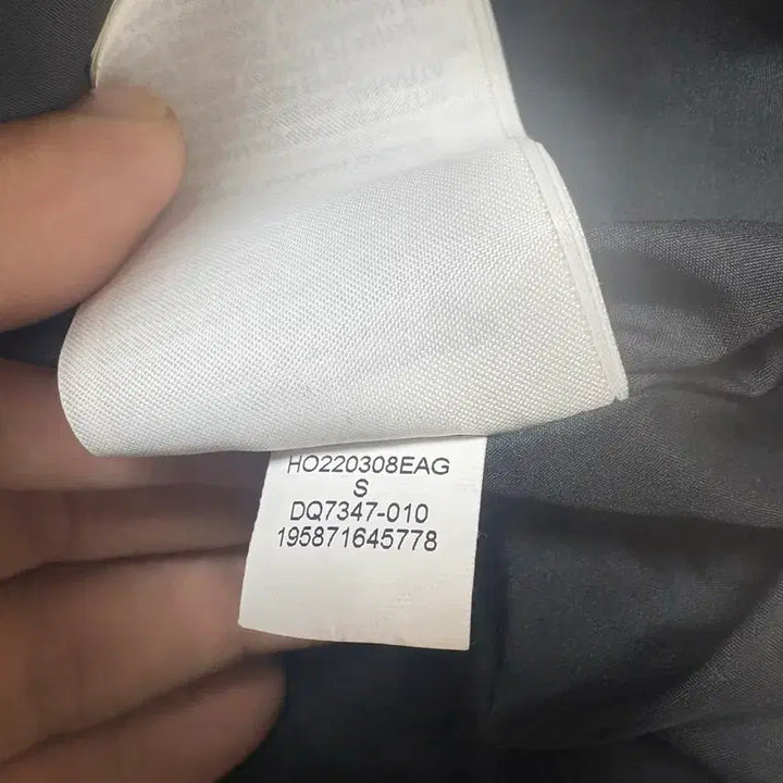 [BUNJANG] Nike Jordan Essential Statement Padded Jacket / 나이키 조던 에센셜 스테이트먼트 패딩 S