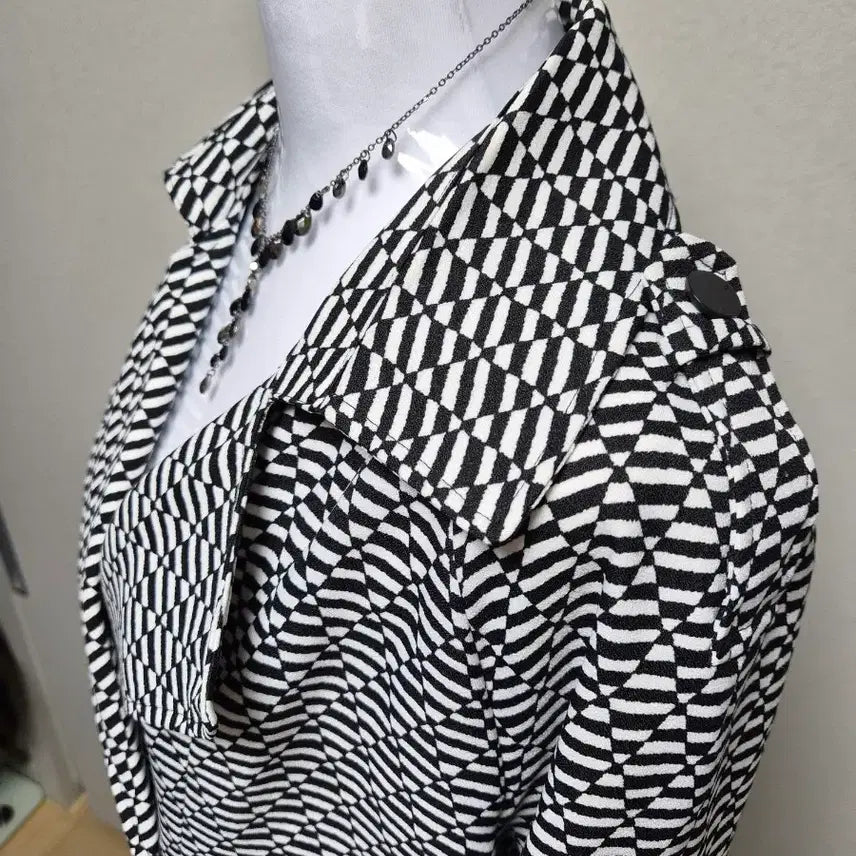 [BUNJANG] Zebra Pattern Trench Coat / 지브라 패턴 트렌치 코트