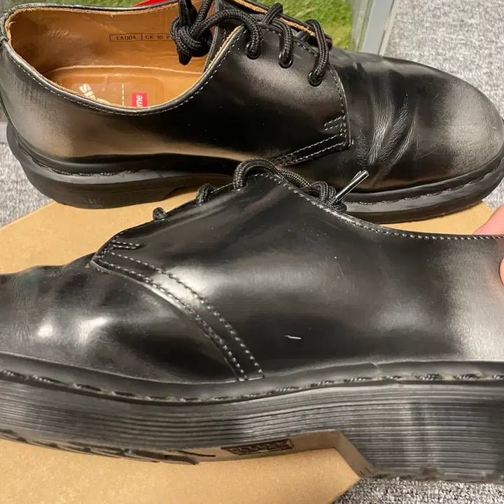 [BUNJANG] Supreme Dr. Martens 1461 Gray Silver (Size 270) / 슈프림 닥터마틴 1461 270