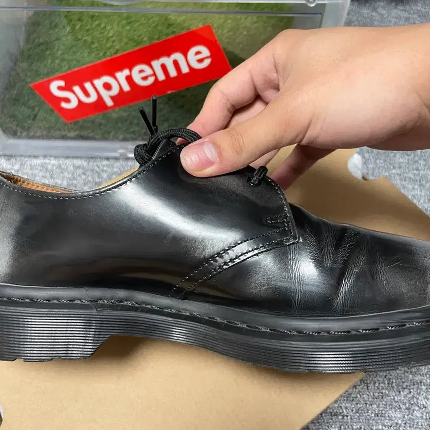 [BUNJANG] Supreme Dr. Martens 1461 Gray Silver (Size 270) / 슈프림 닥터마틴 1461 270
